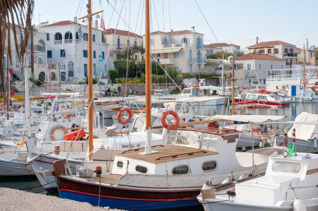 Mimoza Hotel Spetses Town Exterior photo